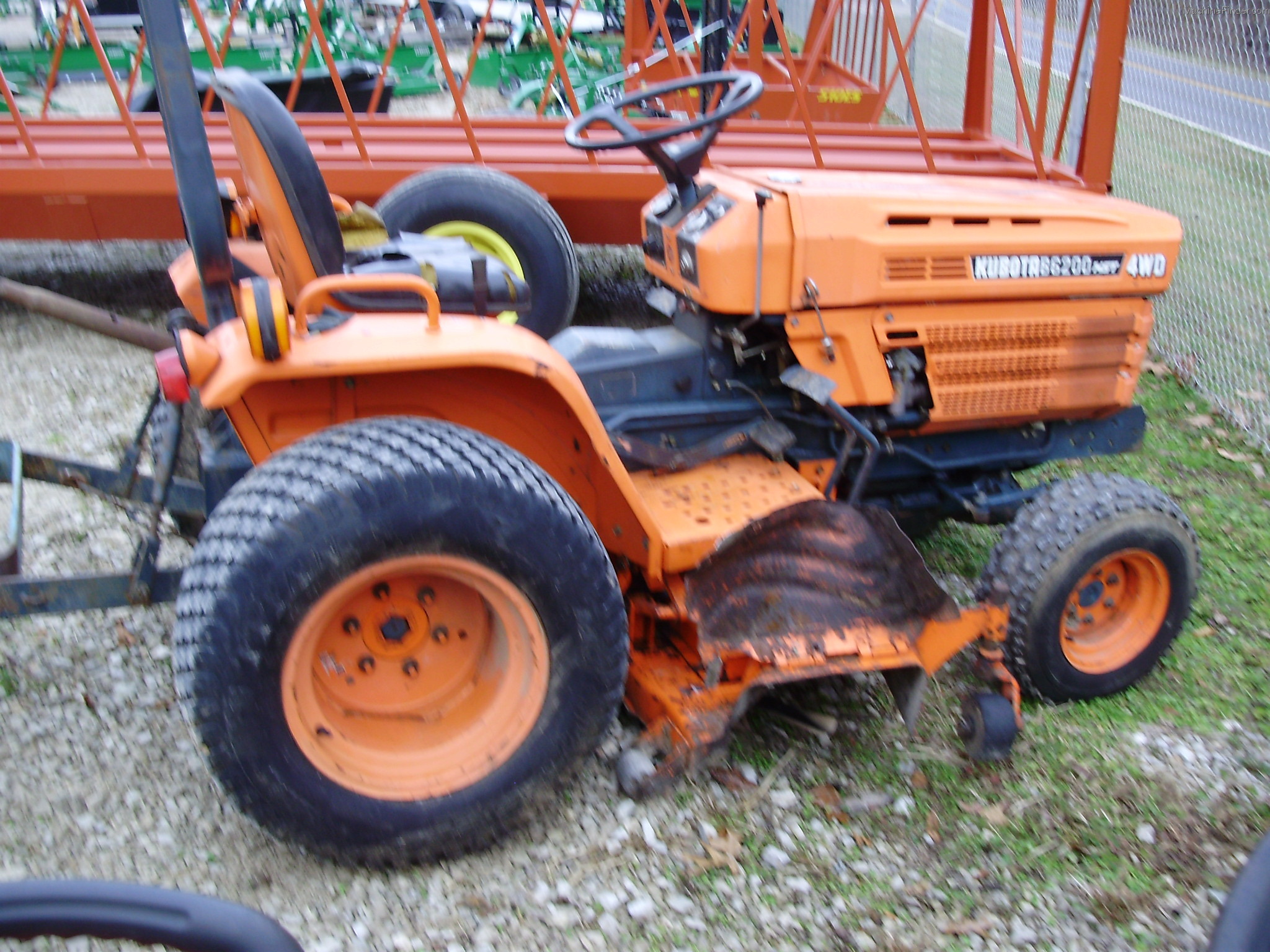 1987 Kubota B6200 Tractors - Compact (1-40hp.) - John Deere MachineFinder