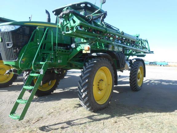 2014 John Deere R4030