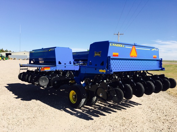 2015 Landoll 5531-30