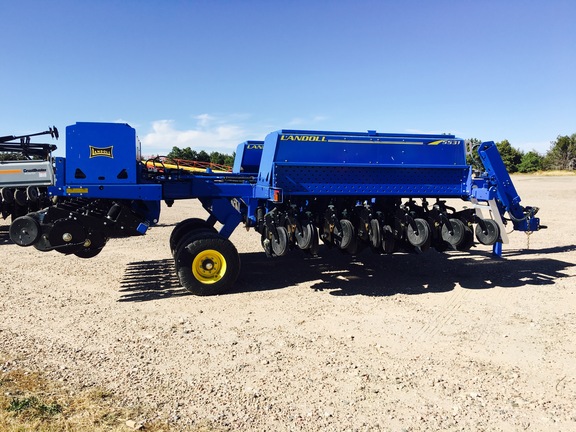 2015 Landoll 5531-30