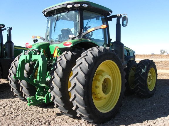 2011 John Deere 8360R