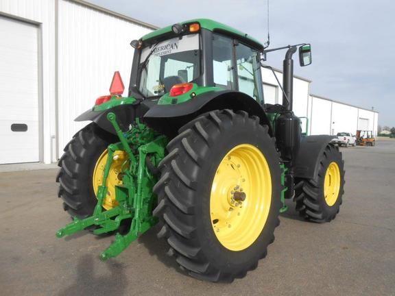 2016 John Deere 6155M