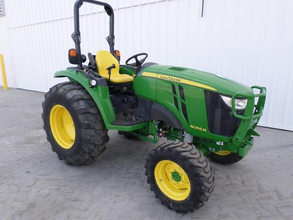 2015 John Deere 4066R