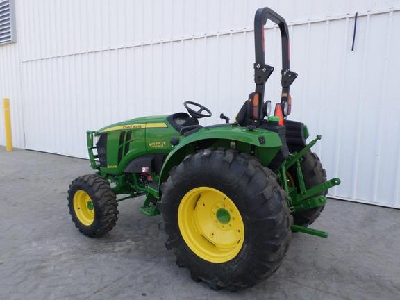 2015 John Deere 4066R