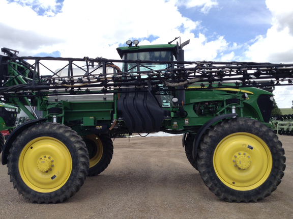 2010 John Deere 4730