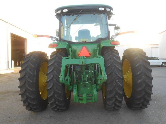 2013 John Deere 7230R