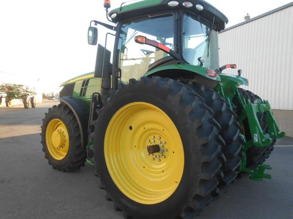 2015 John Deere 7290R