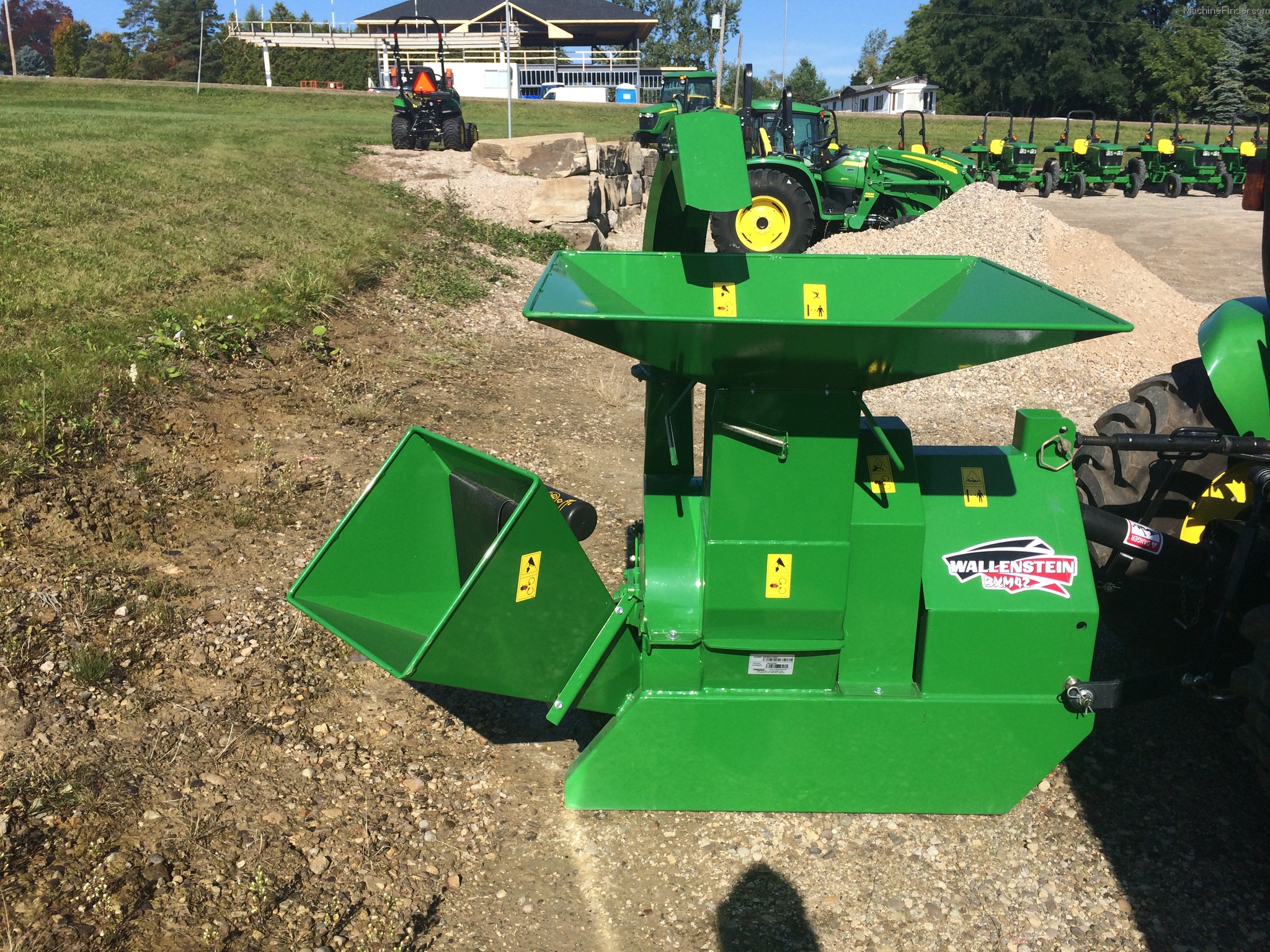 2011 Wallenstein BXM42 Chippers / Grinders John Deere MachineFinder