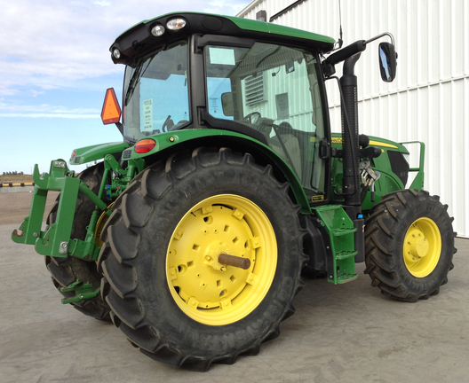 2013 John Deere 6105R