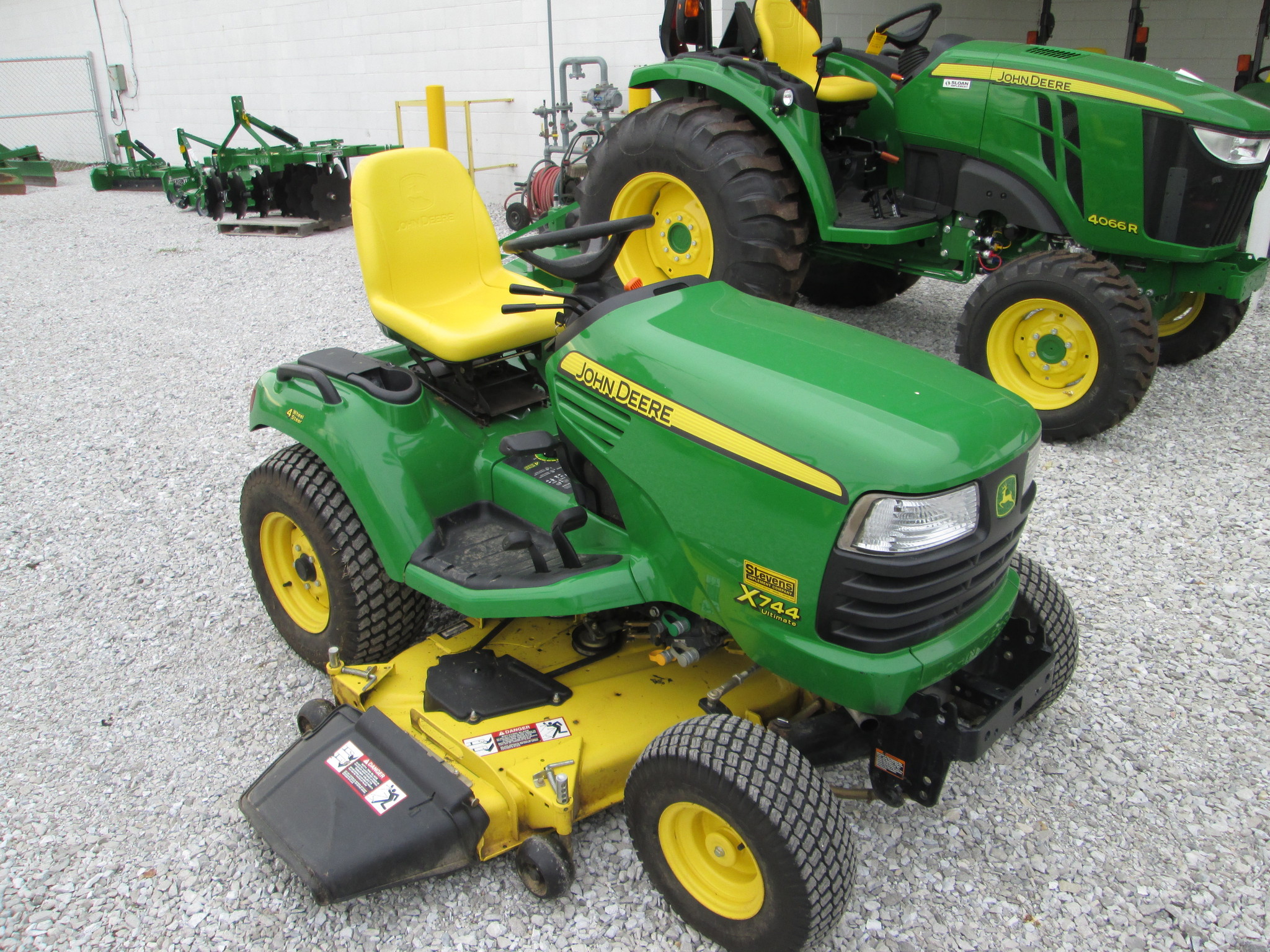 Used Lawn Equipment, Mowers Tractors - Minnesota Equipment