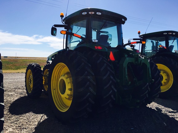 2011 John Deere 8360R