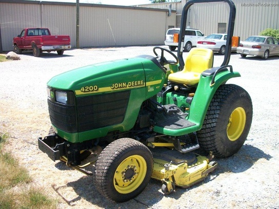 2000 John Deere 4200 Tractors Compact 1 40hp John Deere