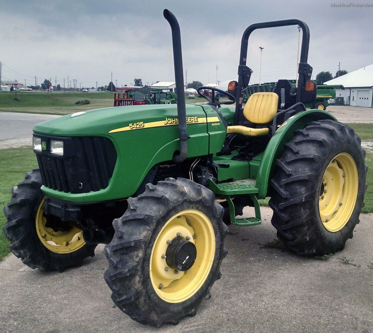 2006 John Deere 5425 Tractors Utility (40100hp) John Deere