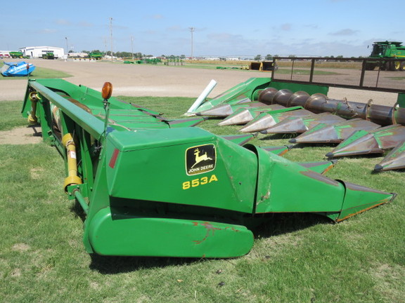 1990 John Deere 853A