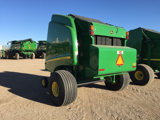 2013 John Deere 569