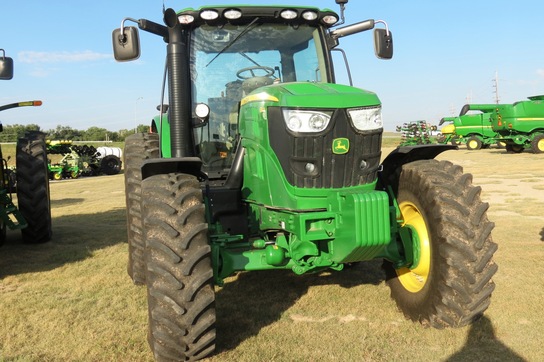 2013 John Deere 6150R