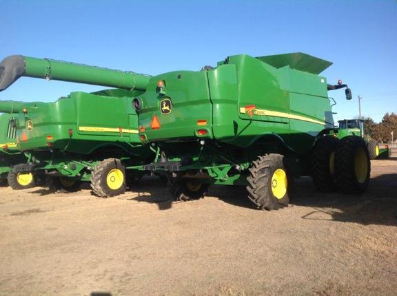 2014 John Deere S670