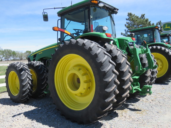 2008 John Deere 8430