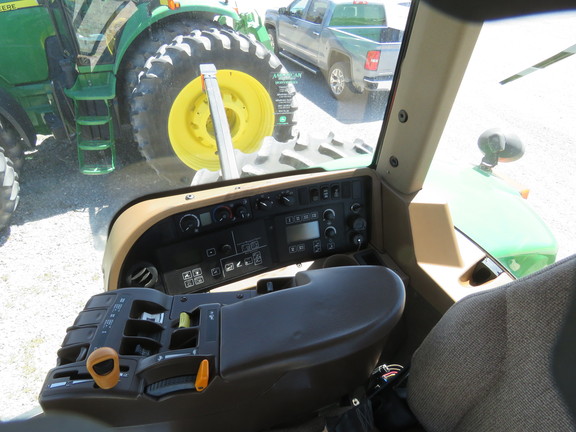 2008 John Deere 8430