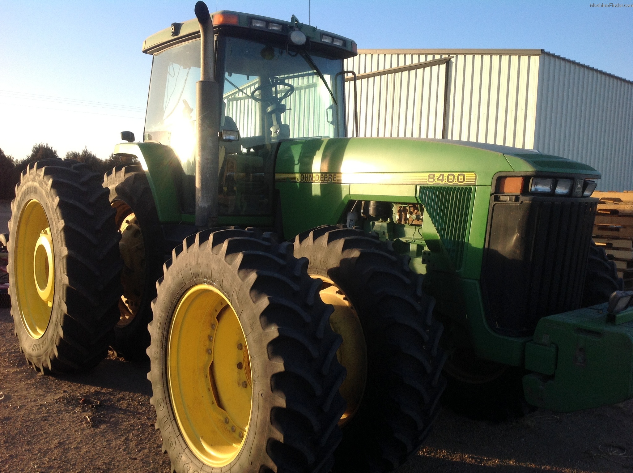 1996 John Deere 8400 Tractors Row Crop 100hp John Deere