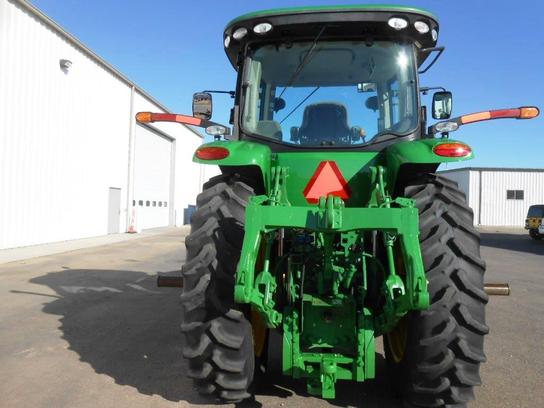 2013 John Deere 7200R