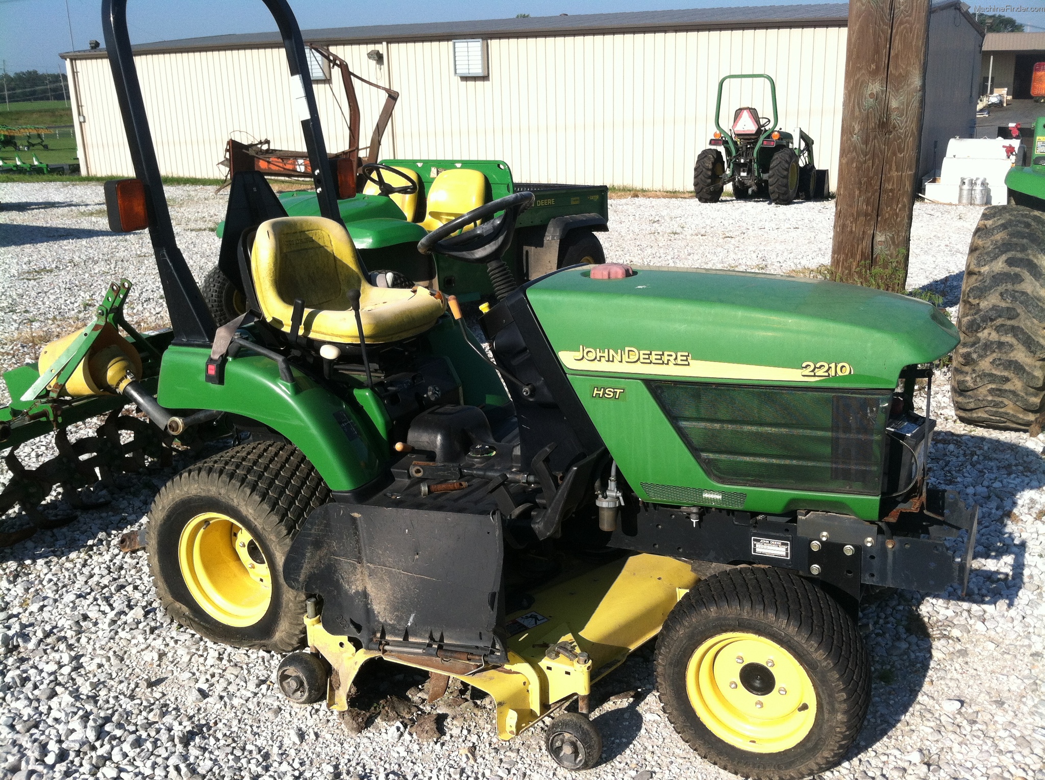 2004 John Deere 2210 Tractors - Compact (1-40hp.) - John Deere