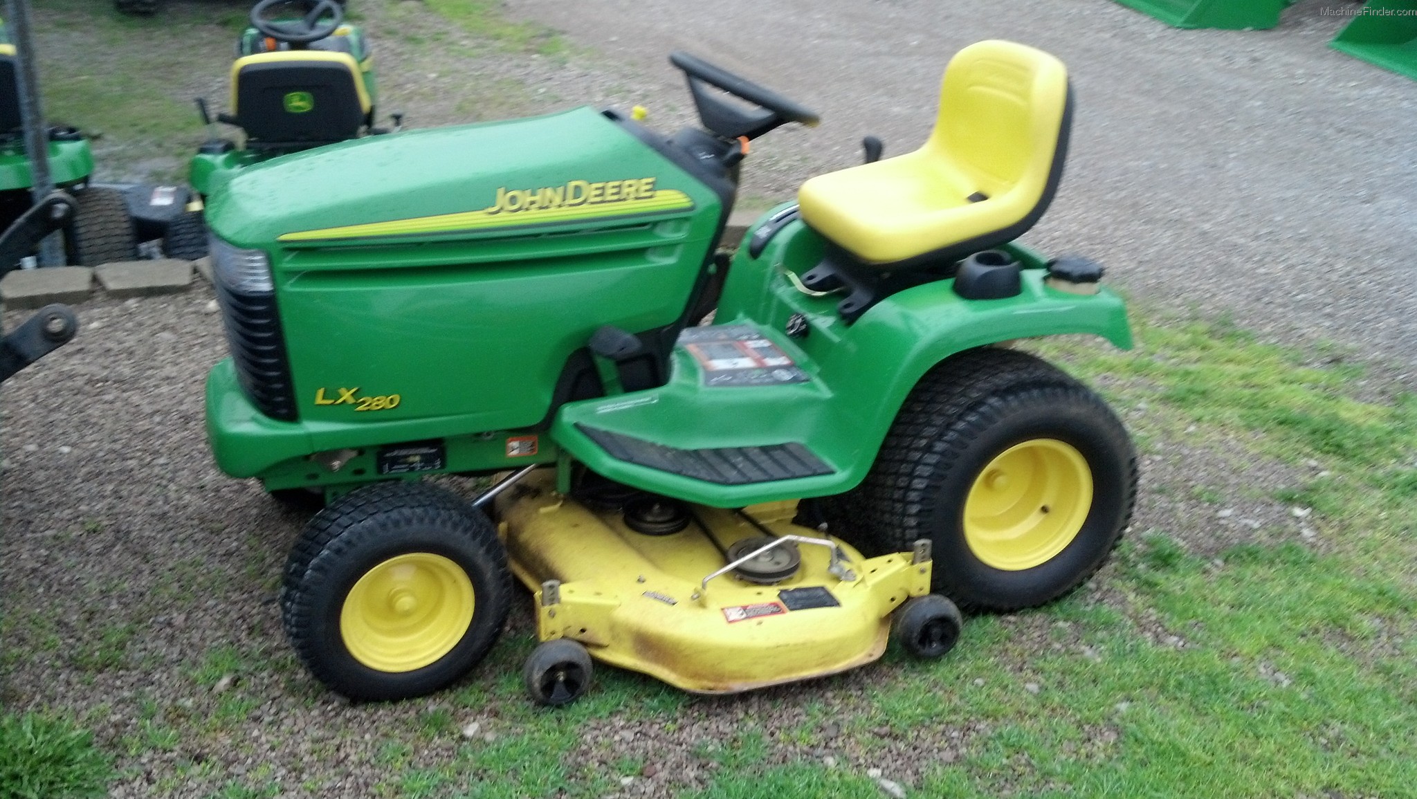 John Deere Lx Lawn Garden And Commercial Mowing John Deere