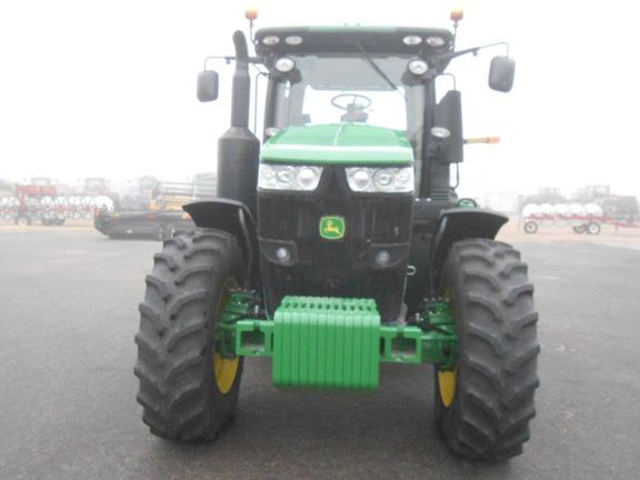 2015 John Deere 7210R