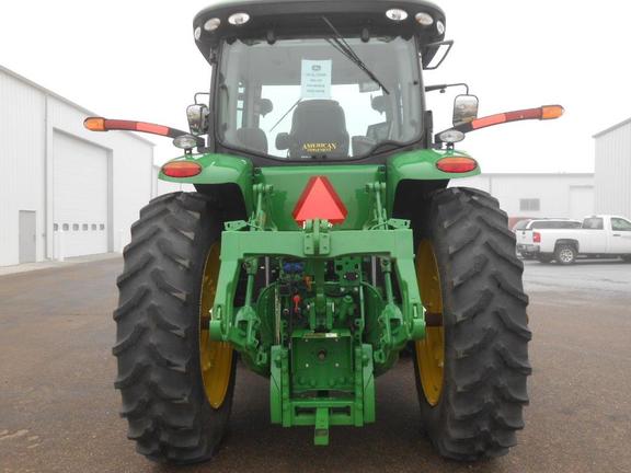 2015 John Deere 7210R