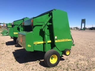 2003 John Deere 567