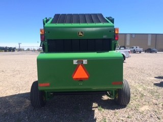 2003 John Deere 567