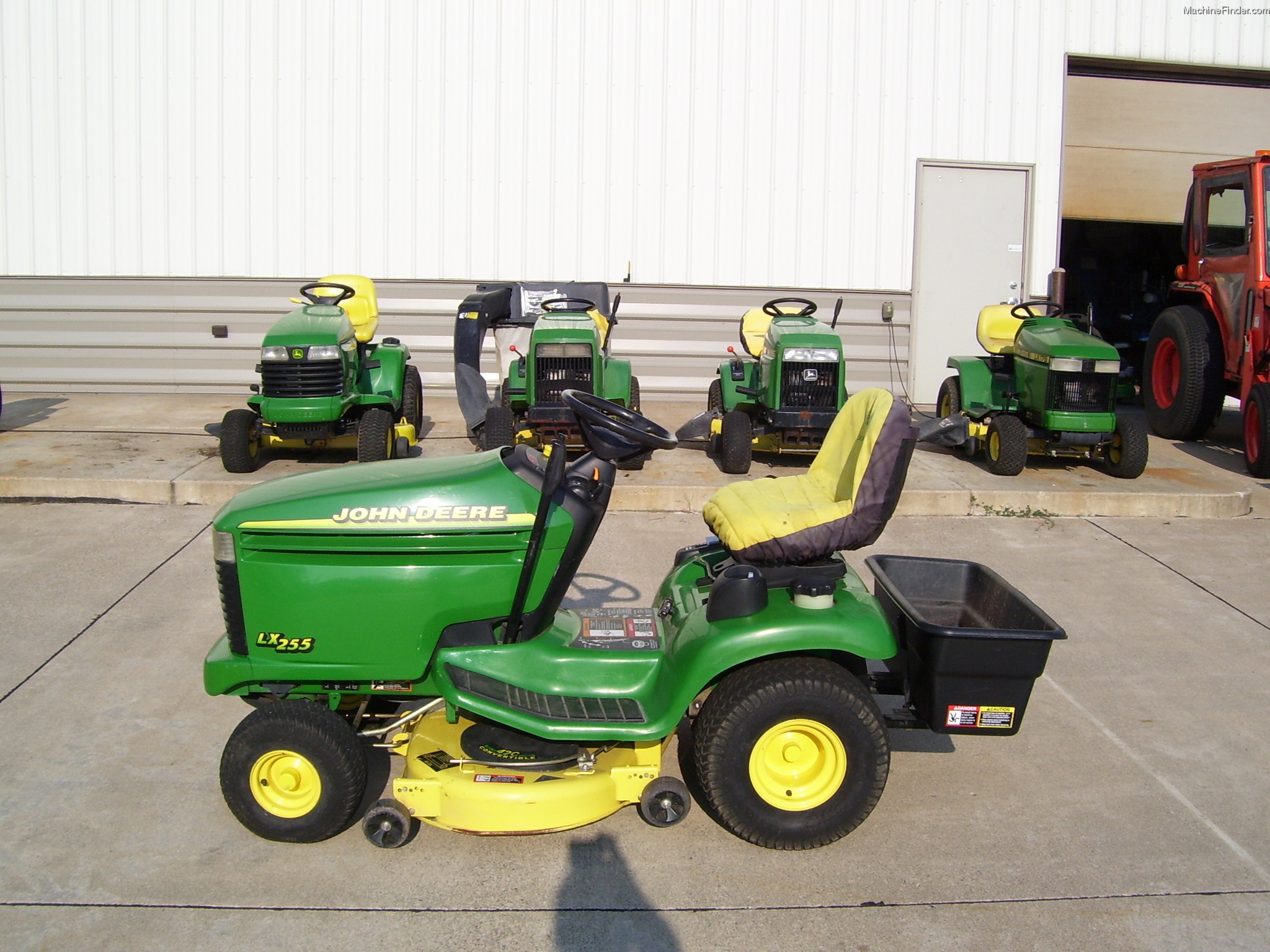 John Deere Lx255 Lawn And Garden And Commercial Mowing John Deere Machinefinder 7054