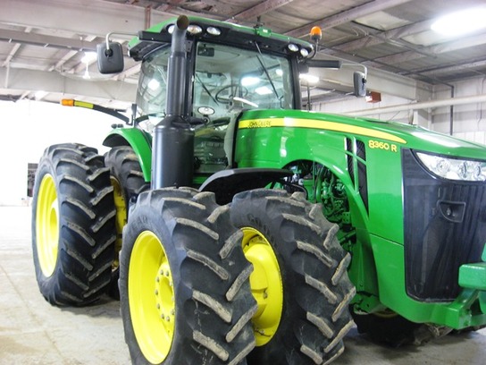 2011 John Deere 8360R