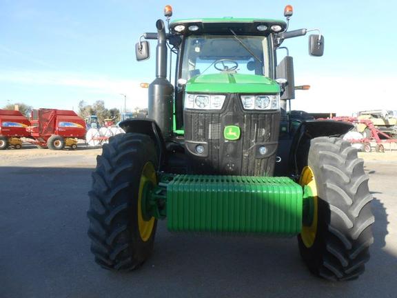 2015 John Deere 7270R