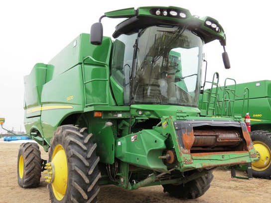 2014 John Deere S670