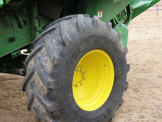 2014 John Deere S670