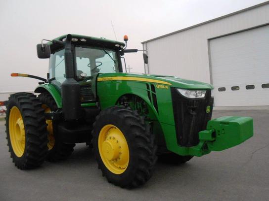 2013 John Deere 8335R