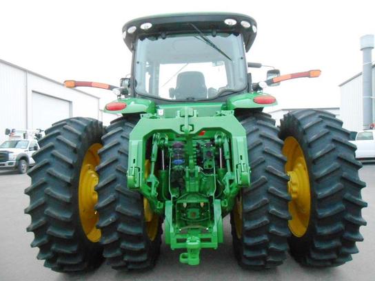 2013 John Deere 8335R