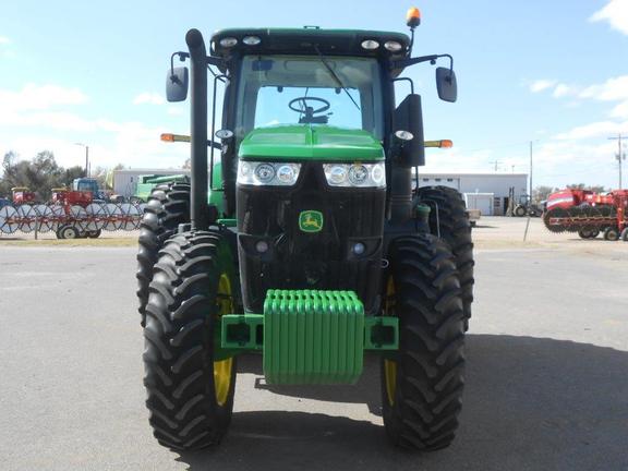 2011 John Deere 7230R