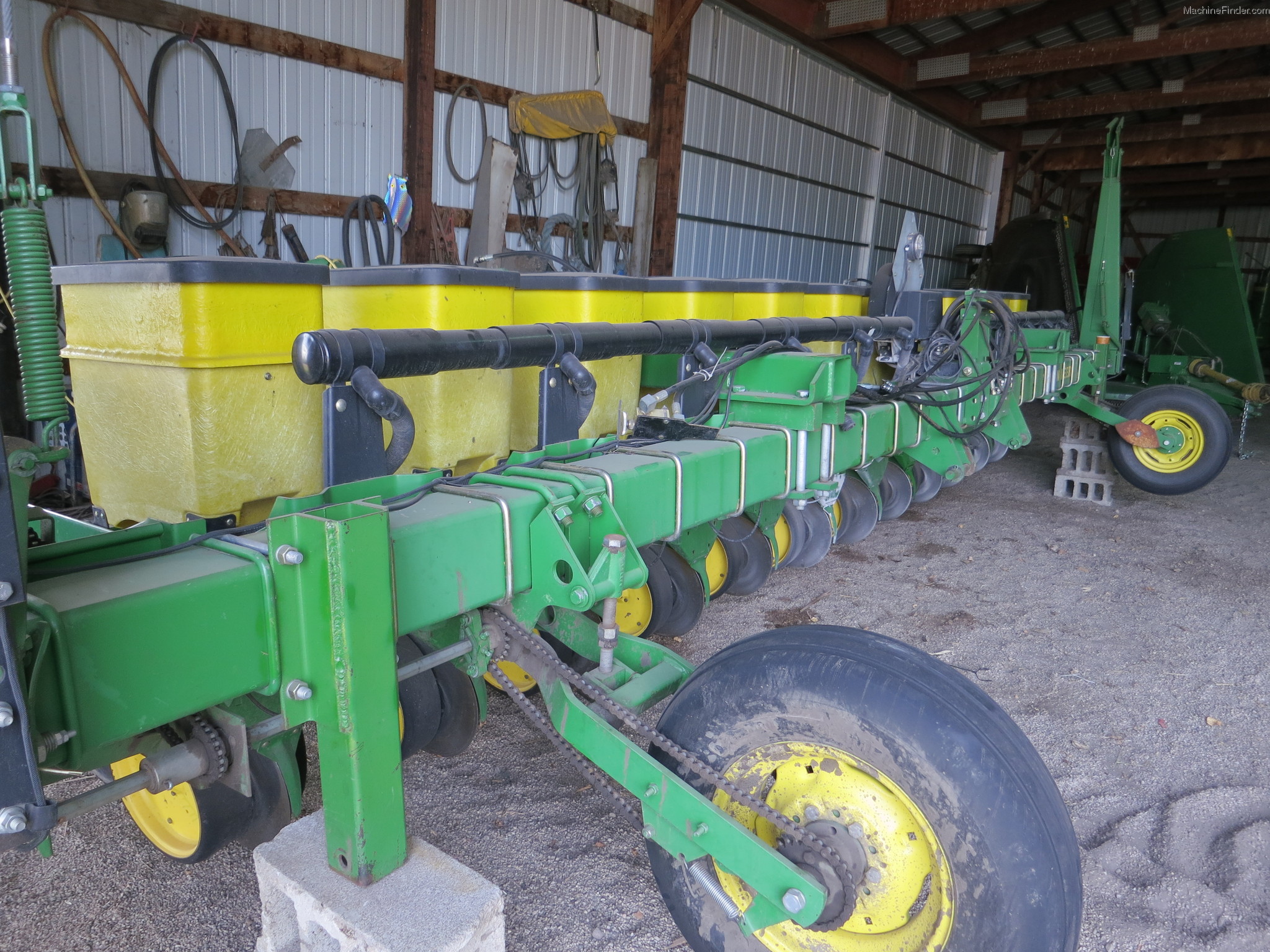 1990 John Deere 7300 Planting And Seeding Planters John Deere Machinefinder 7552