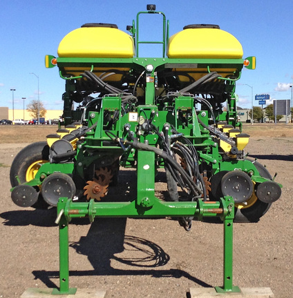 2013 John Deere 1770NT