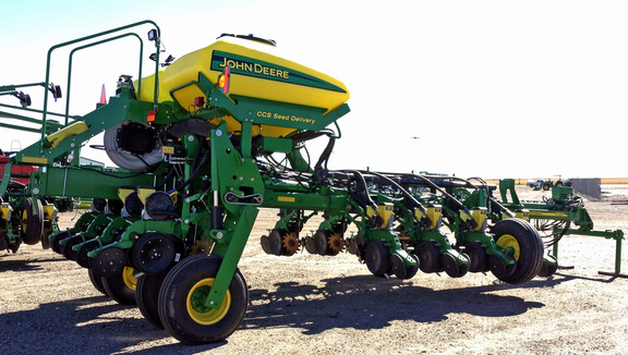 2013 John Deere 1770NT