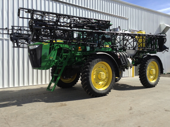 2014 John Deere 4940