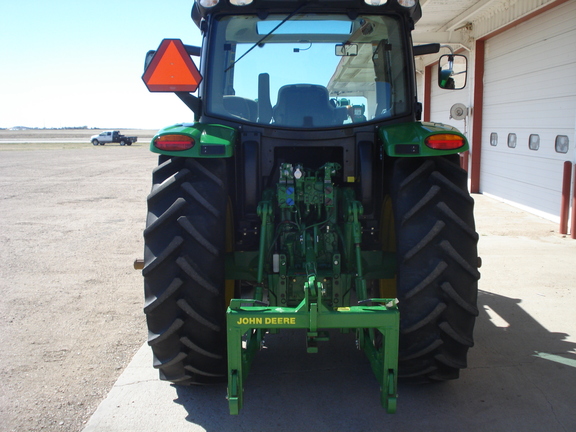 2015 John Deere 6150R