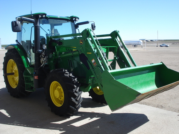 2015 John Deere 6150R