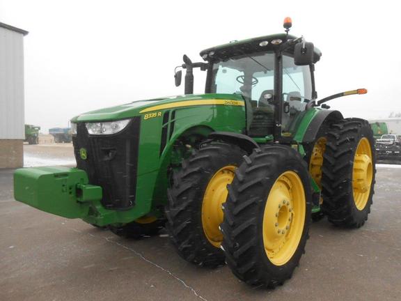 2013 John Deere 8335R