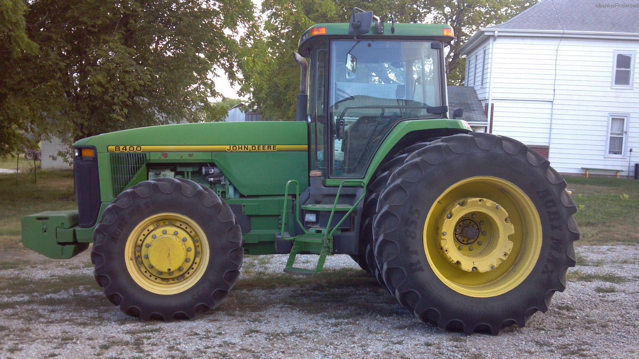 1995 John Deere 8400 Tractors Row Crop 100hp John Deere