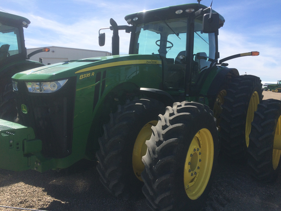 2013 John Deere 8335R