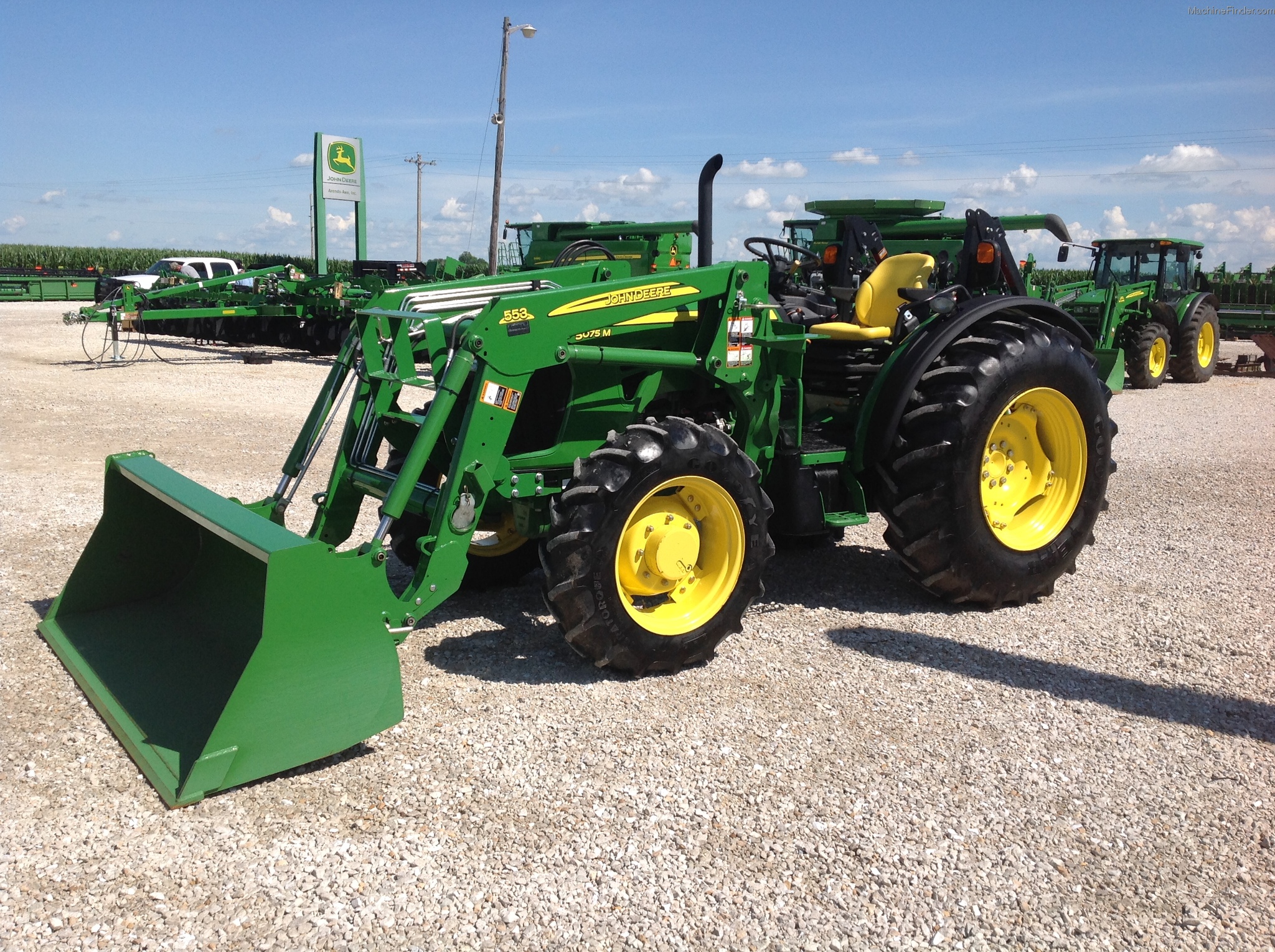 2012 John Deere 5075m Tractors - Utility (40-100hp) - John Deere 