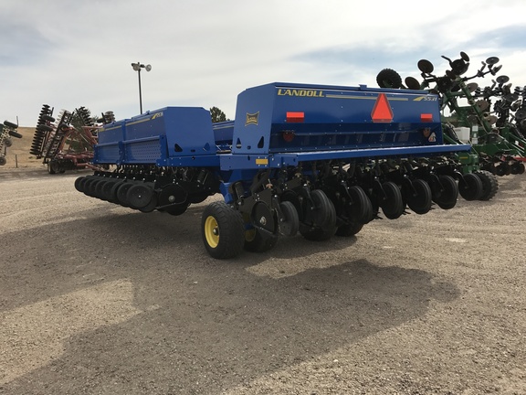 2016 Landoll 5531-40